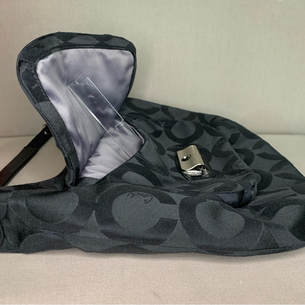 Coach Kristen Hobo Signature C/ Removable Crossbody Strap/ Silver Hardware - Picture 12 of 12